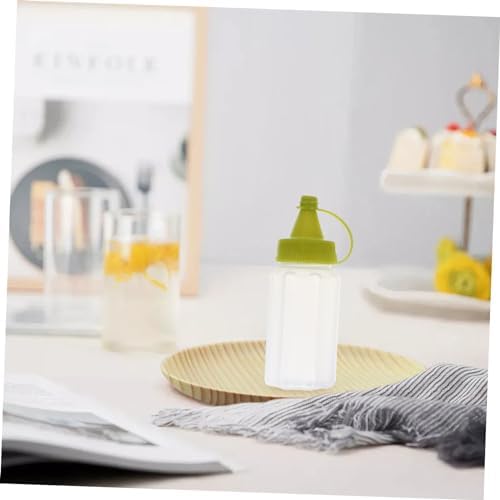 BRIGHTFUFU 4-Piece Squeeze Sauce Bottles for Ketchup Honey and Salad Dressings