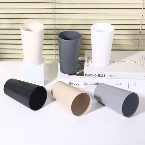 24 Pcs 20 Oz Reusable Plastic Cups Set