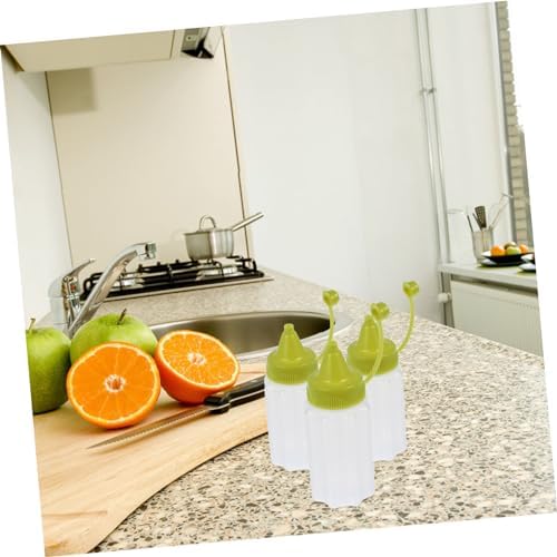 BRIGHTFUFU 4-Piece Squeeze Sauce Bottles for Ketchup Honey and Salad Dressings