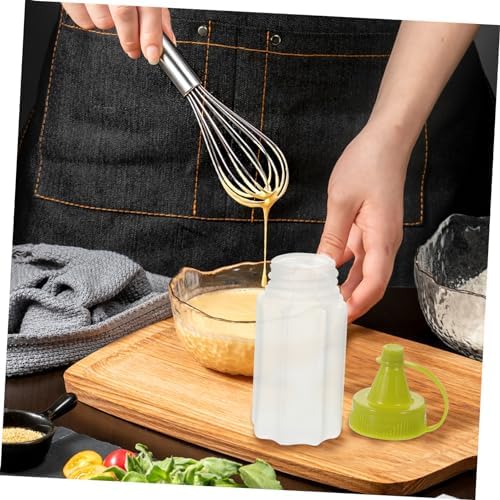 Villful 4-Pack Speedy Squeeze Bottles for Ketchup Salad Dressing More