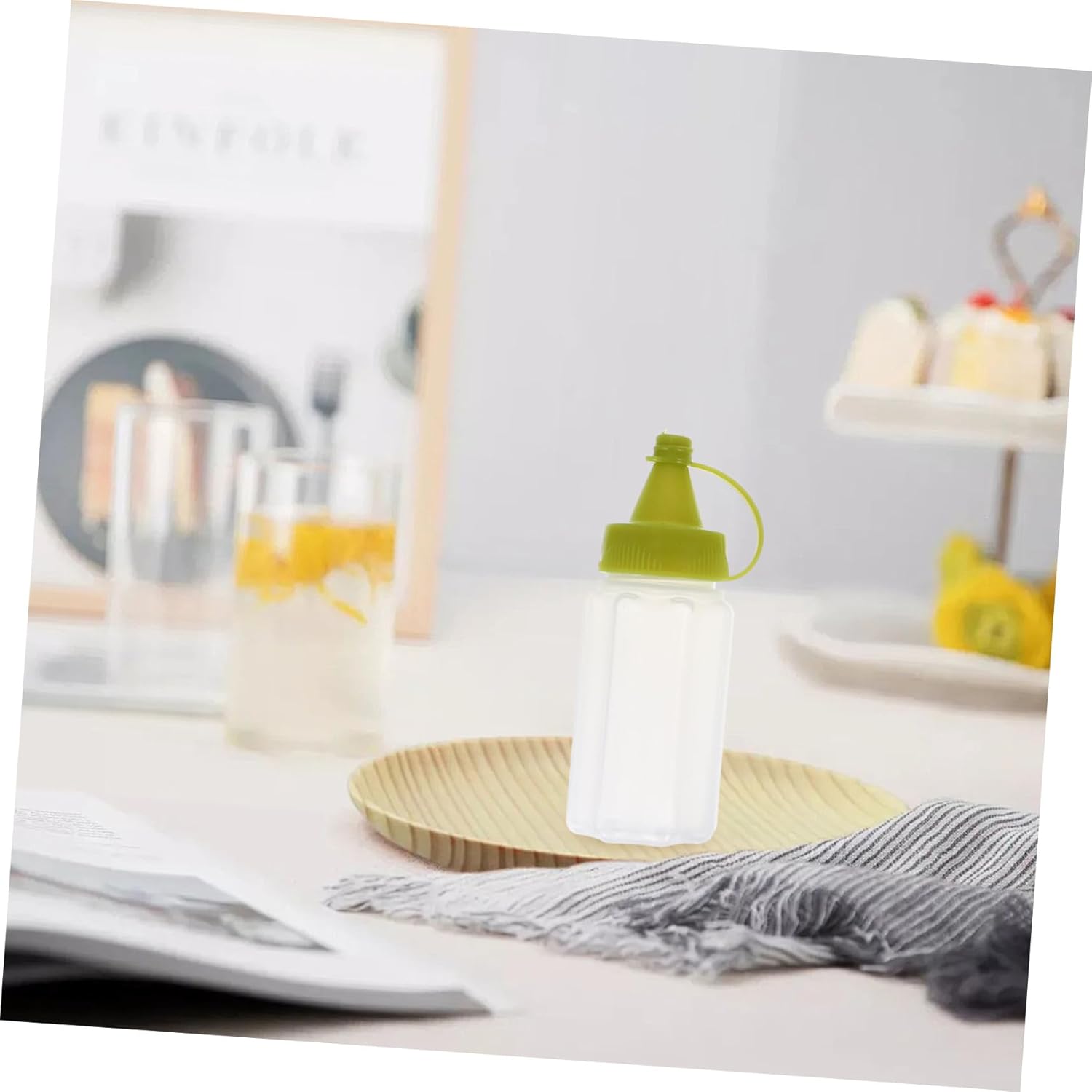 4pcs Squeeze Bottles for Condiments and Sauces 24oz BPA Free