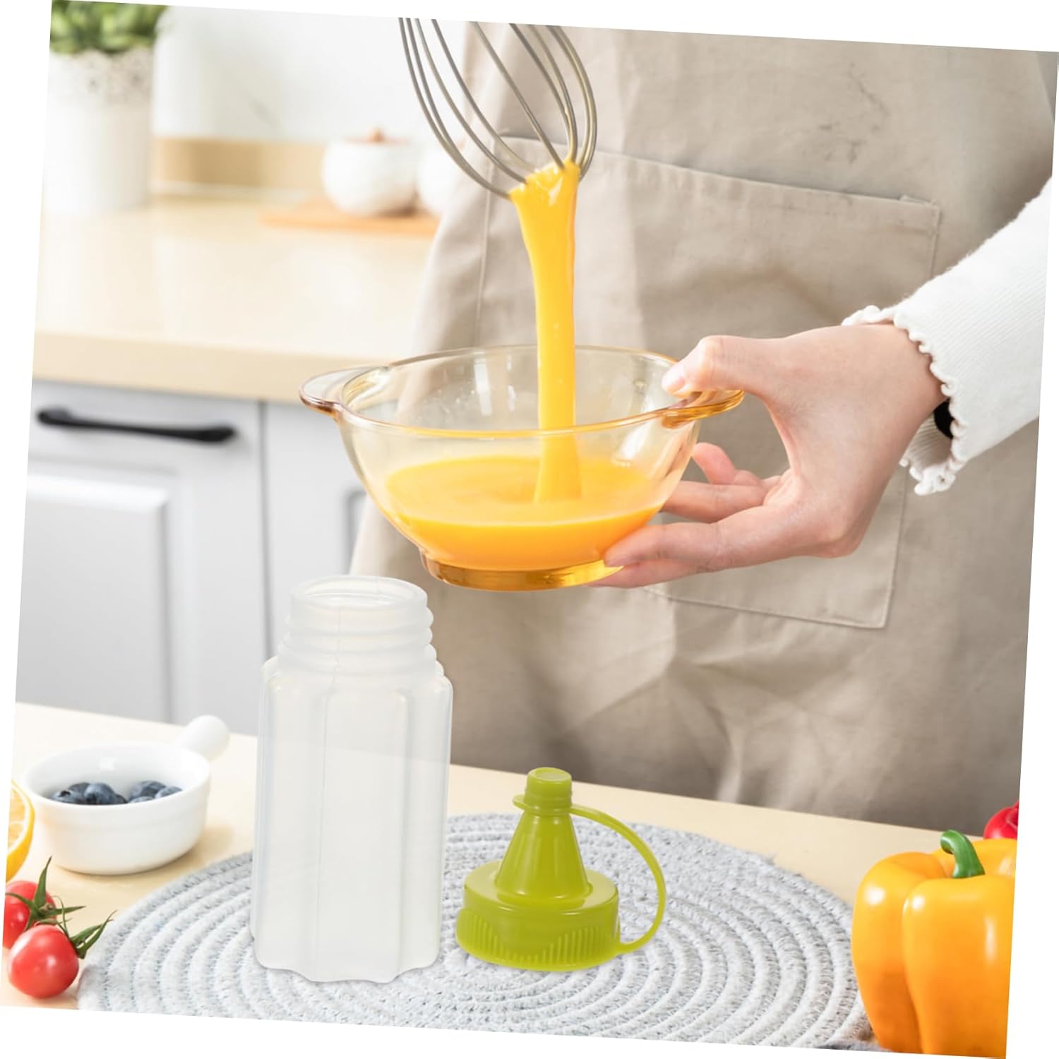 Hohopeti Easy-Use 30ml Condiment Squeeze Bottles