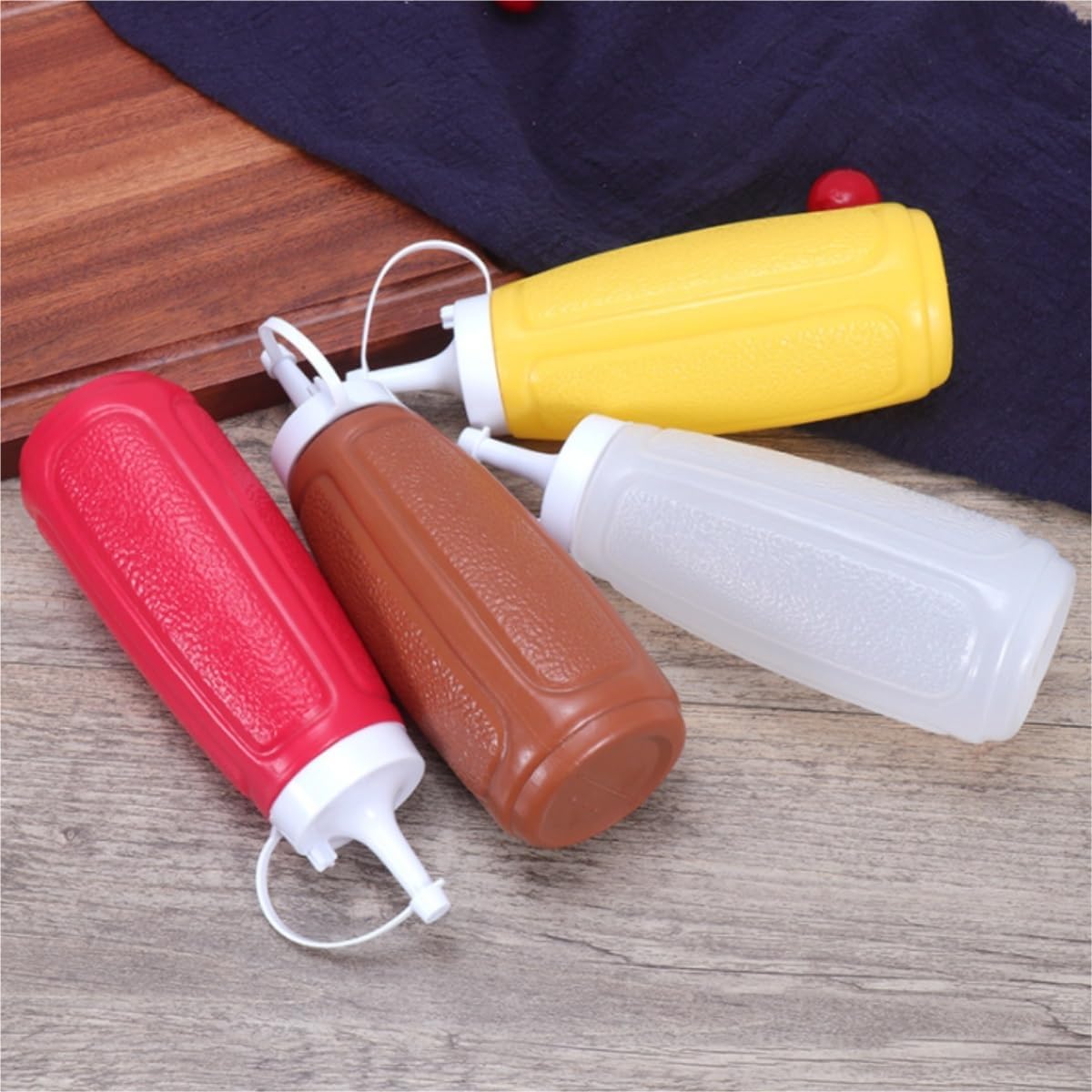 5-Piece Condiment Squeeze Bottle Set for Sauces Scented liquids