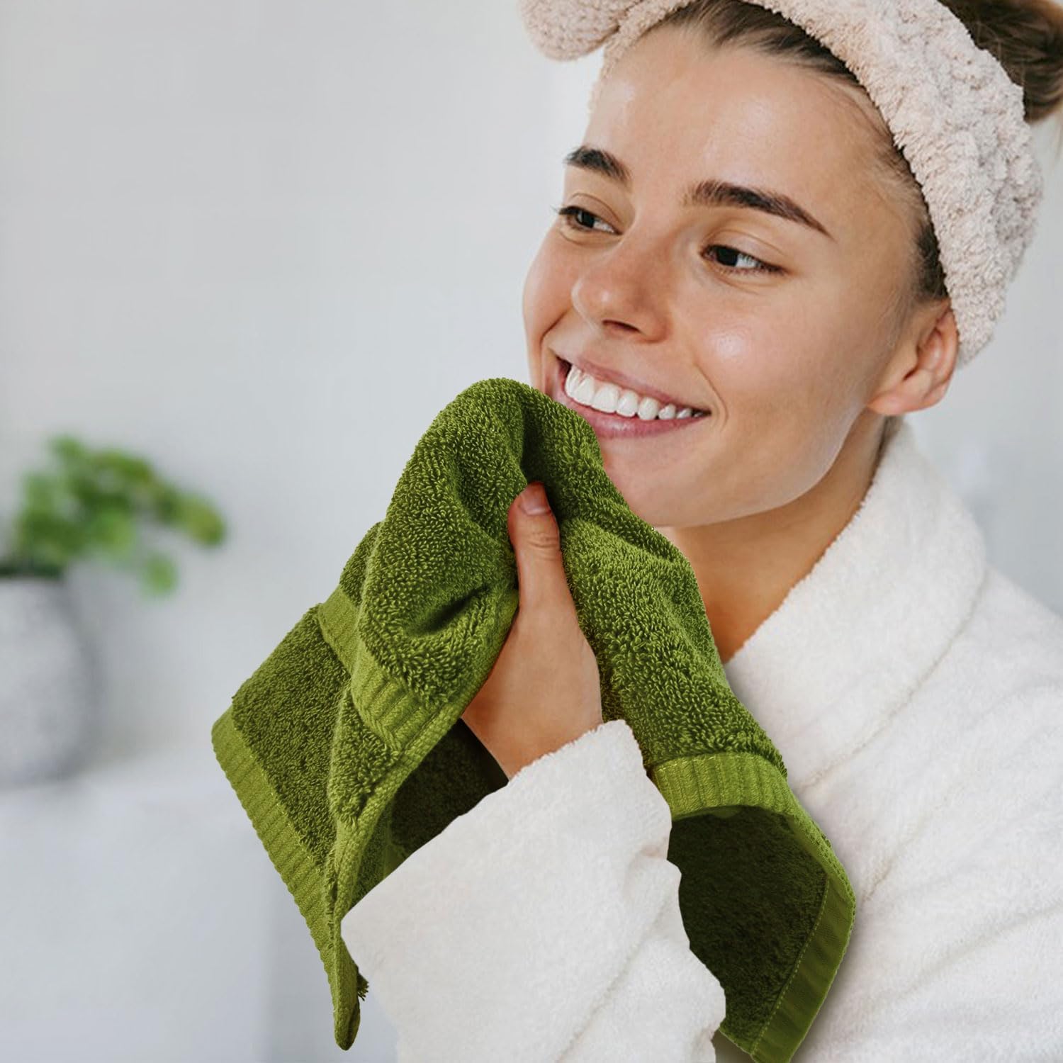 Luxurious 100 Cotton Washcloths Ultra Soft Absorbent Moss Green
