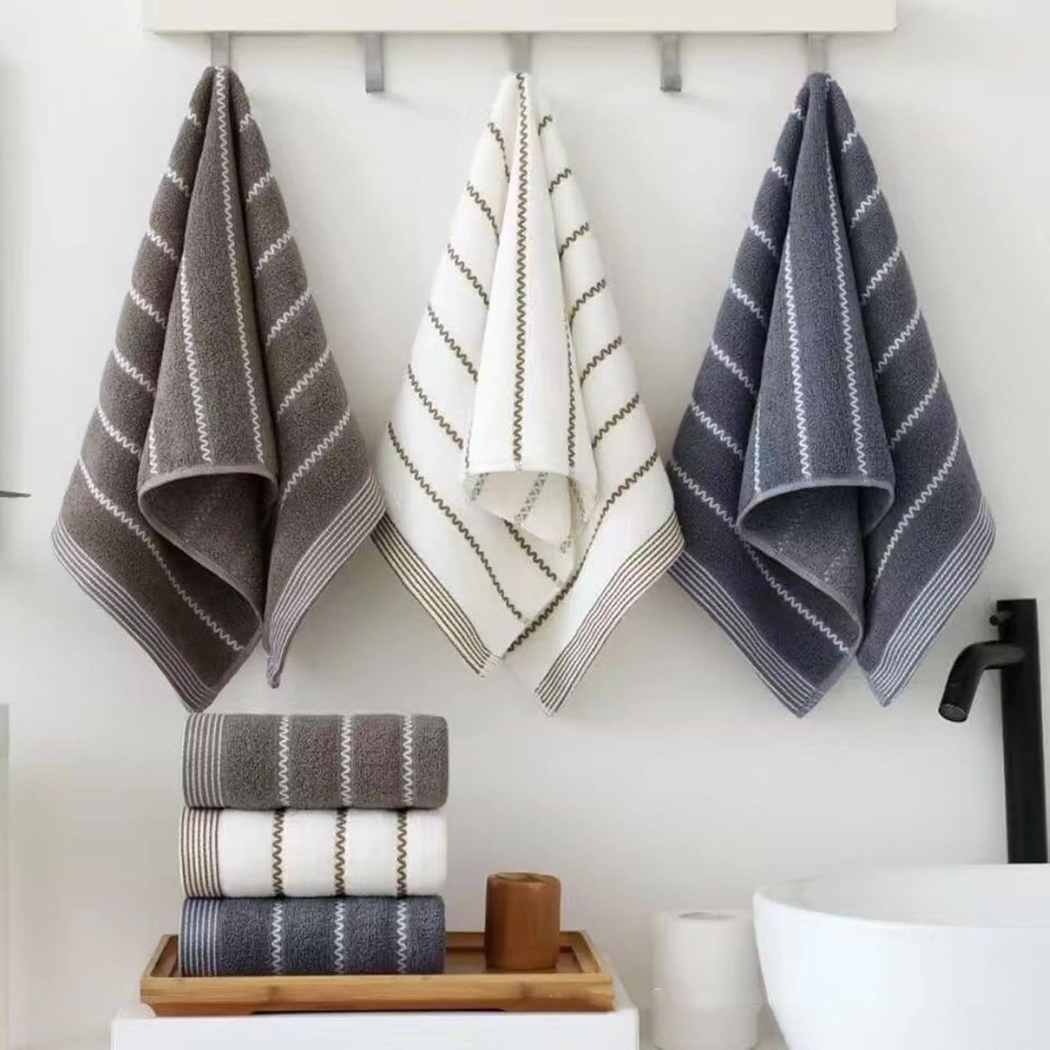 Luxurious Soft Towels Highly Absorbent and Durable