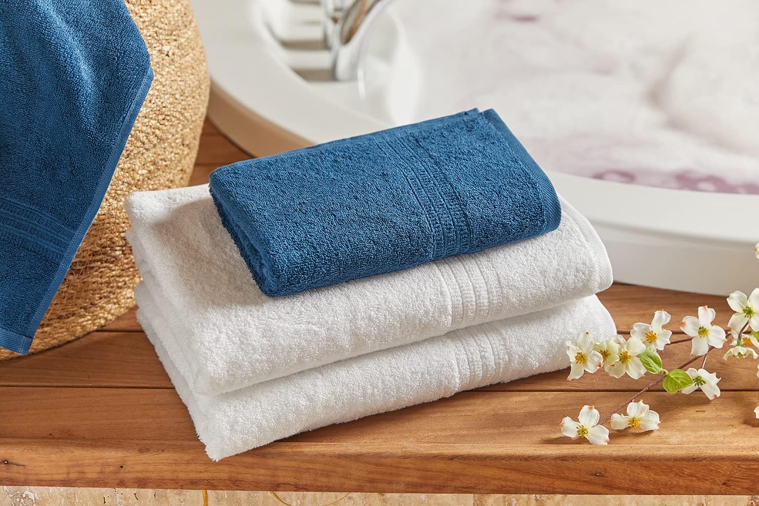HOMELOVER 4 Piece Luxury Bath Towel Set