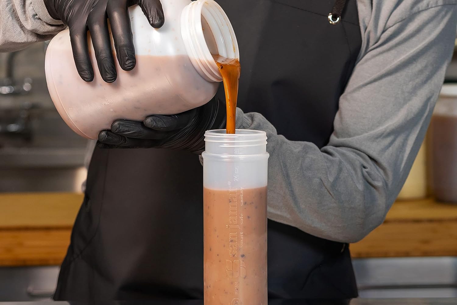 San Jamar EZ-KLEEN Squeeze Sauce Bottle
