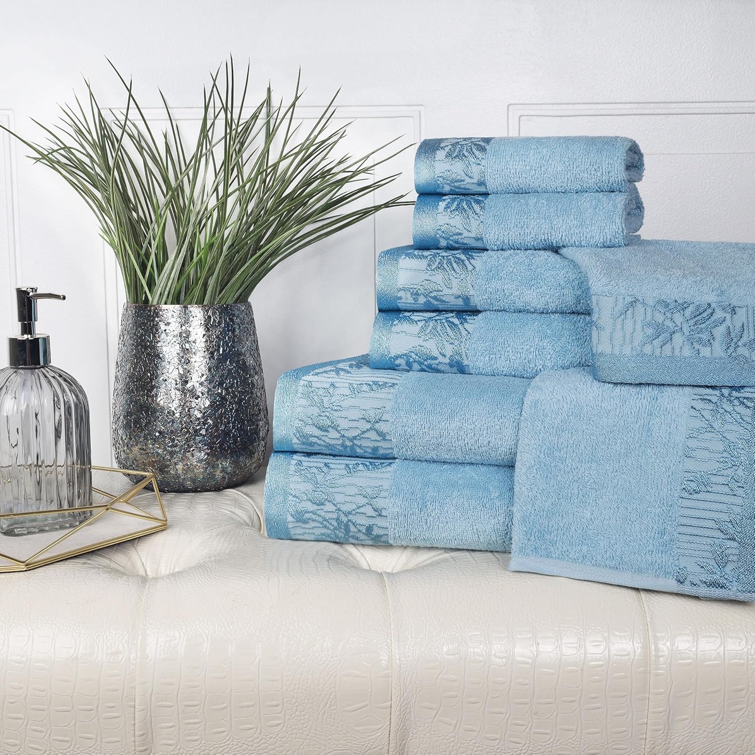 Luxurious Cotton 8-Piece Towel Set with Fresh Floral Design
