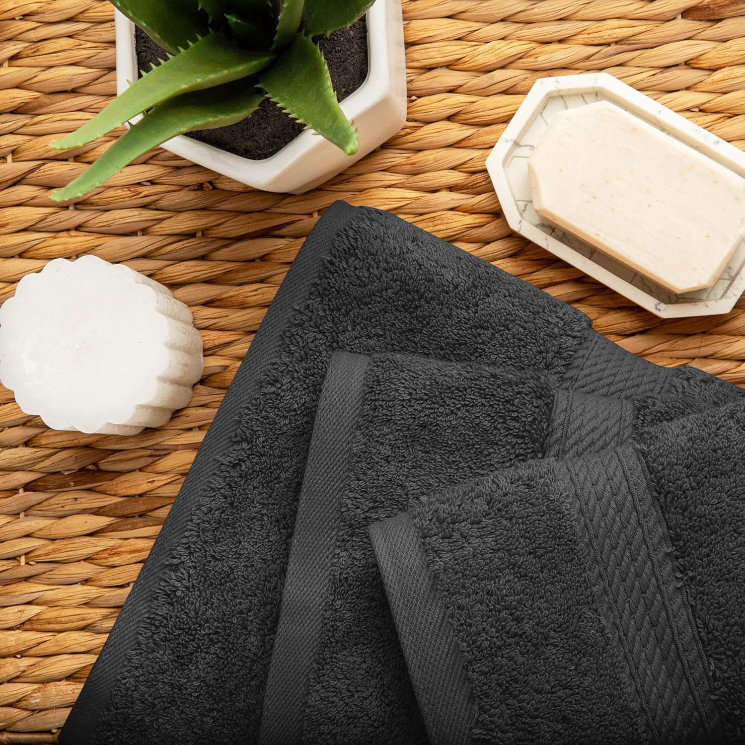Essential Egyptian Cotton Pile Bath Towels Set for Luxury Comfort